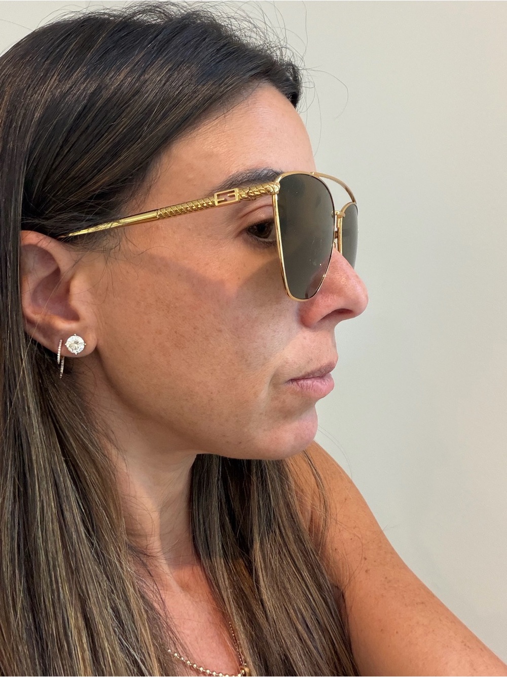 Fendi Gold Frame Black Lens Women's Sunglasses - Picture 7 of 7